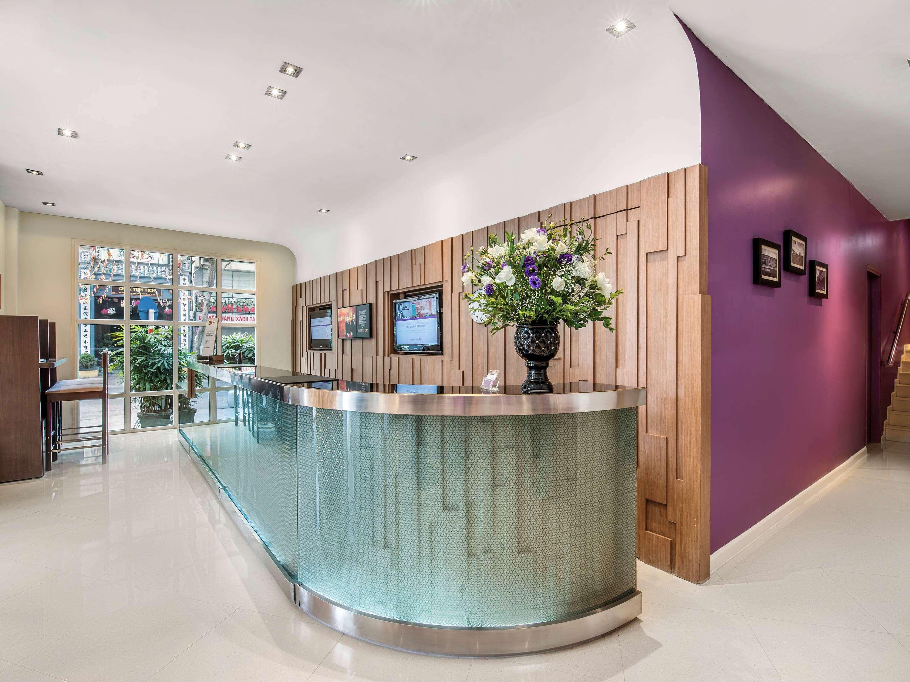 Mercure Hanoi La Gare Hotel Exterior photo