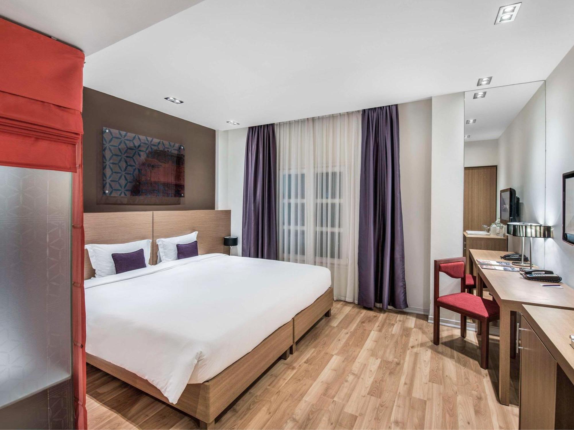 Mercure Hanoi La Gare Hotel Exterior photo