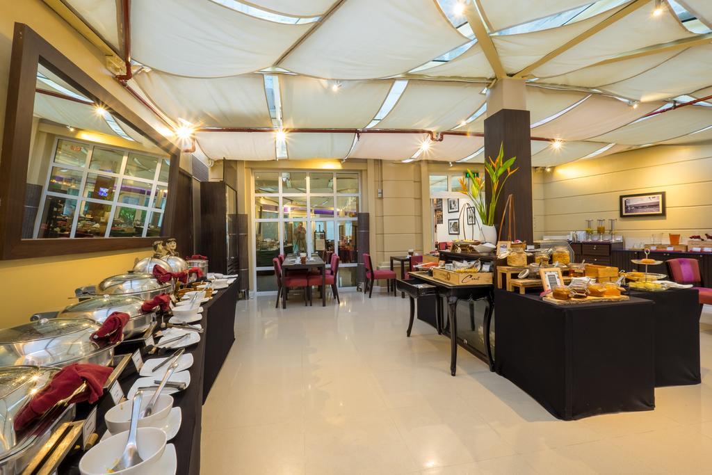 Mercure Hanoi La Gare Hotel Exterior photo