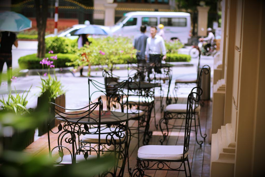 Mercure Hanoi La Gare Hotel Exterior photo